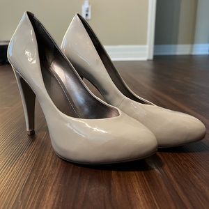 BCBG heels